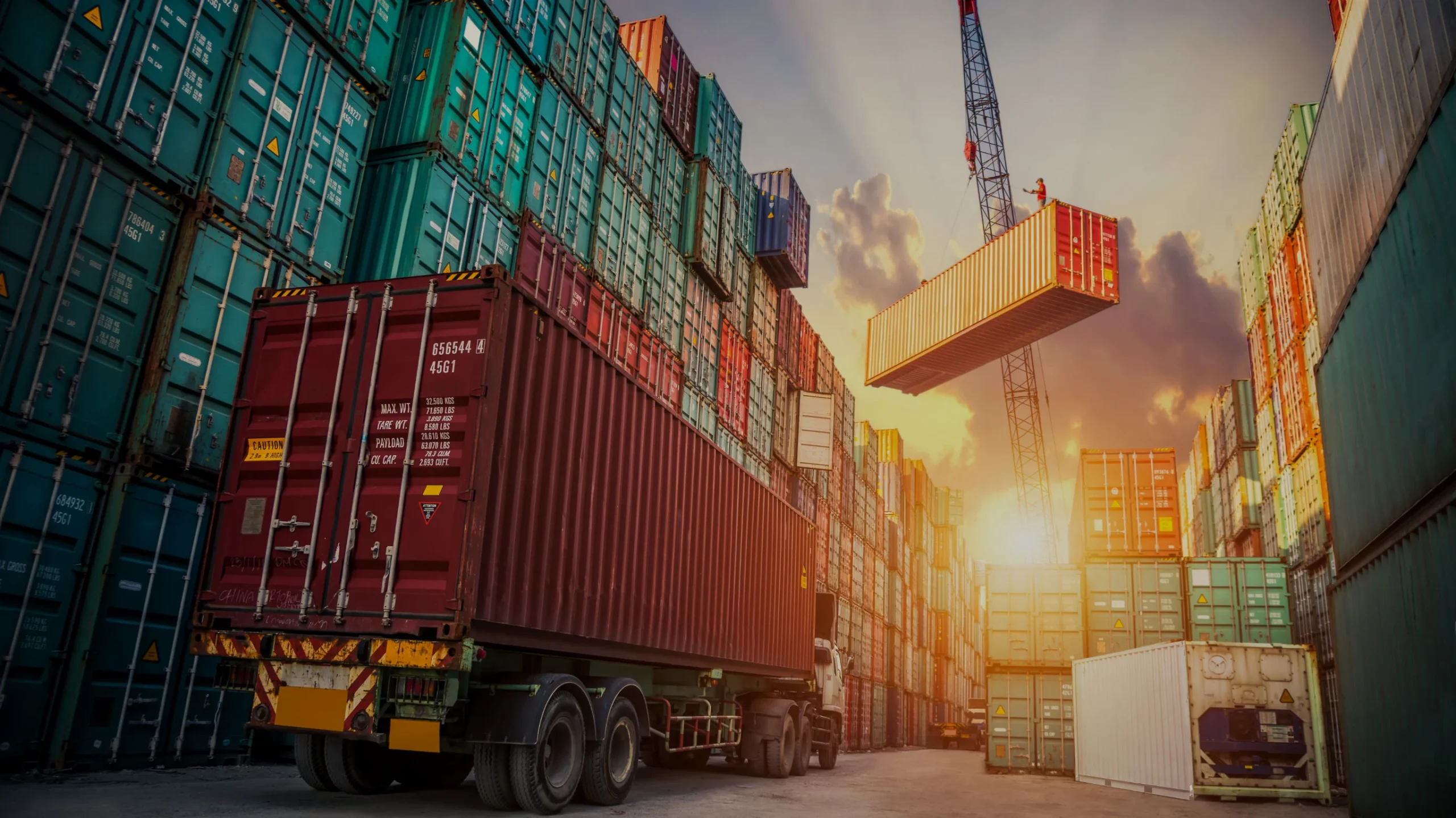 industries-logistics-header-2732x1536